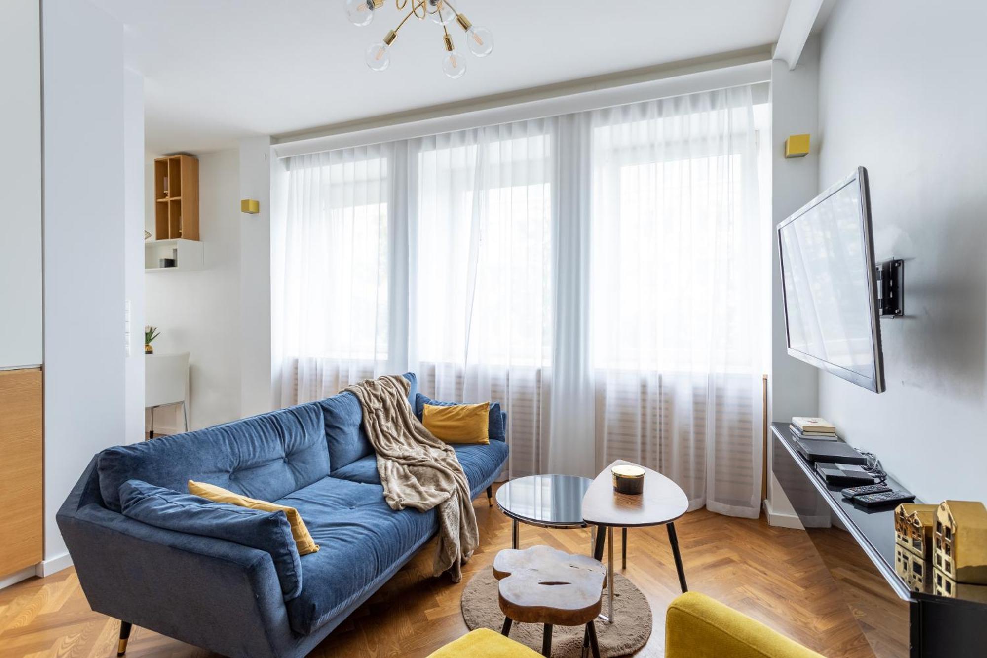 Golden In - Center - Zurawia Apartment